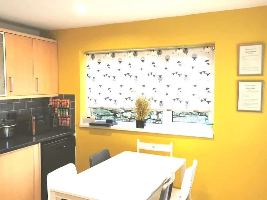 Zipworld Waterfalls Eryri Dogs Welcome 3 Bed Sleeps 5 Blaenau Ffestiniog Esterno foto